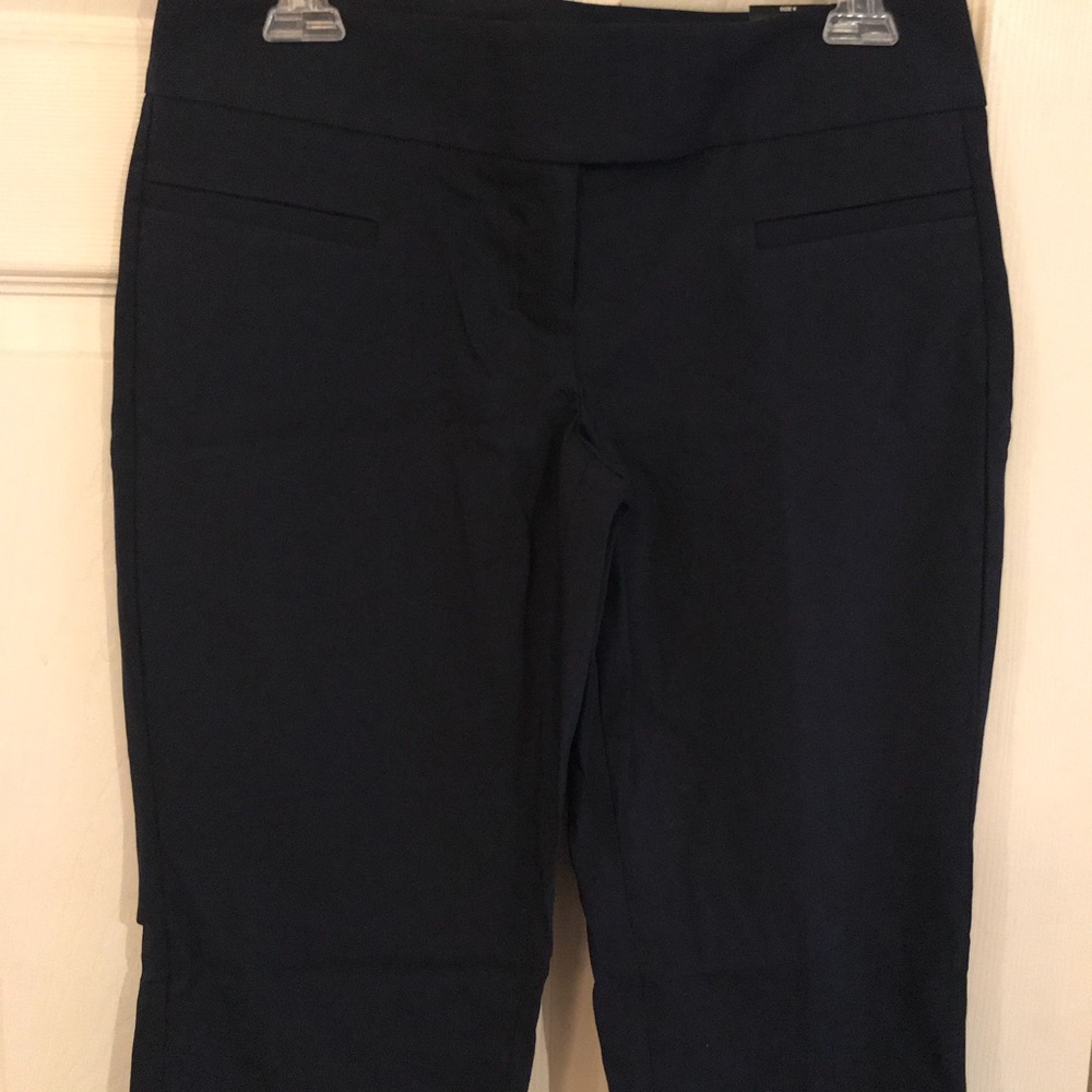 Limited Navy Ideal Stretch Crop Pants - Picture 4 of 7